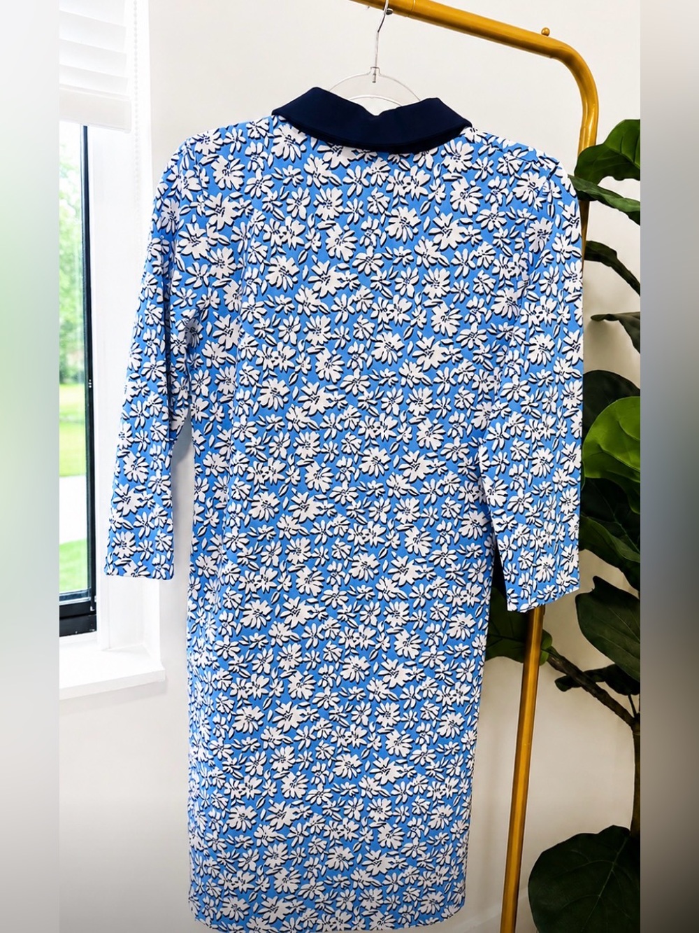 NWT Lilly Pulitzer Blue Floral Collared Shift Dress Size M - Picture 3 of 4